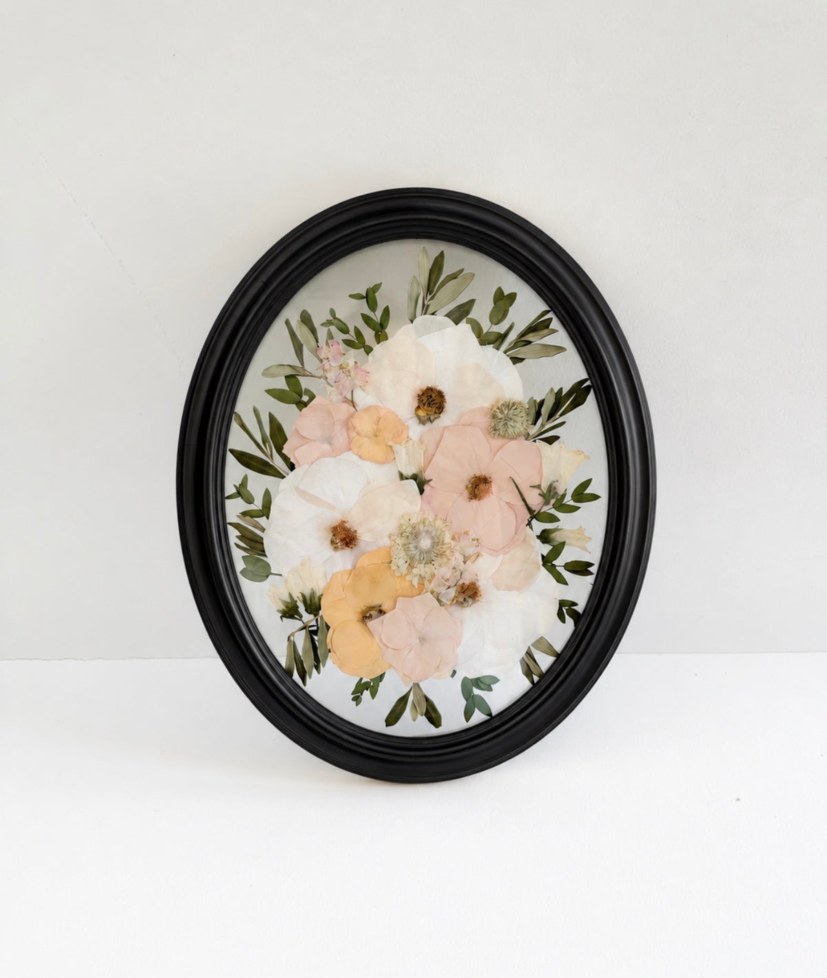 11×14 Oval Custom Pressed Flower Frame